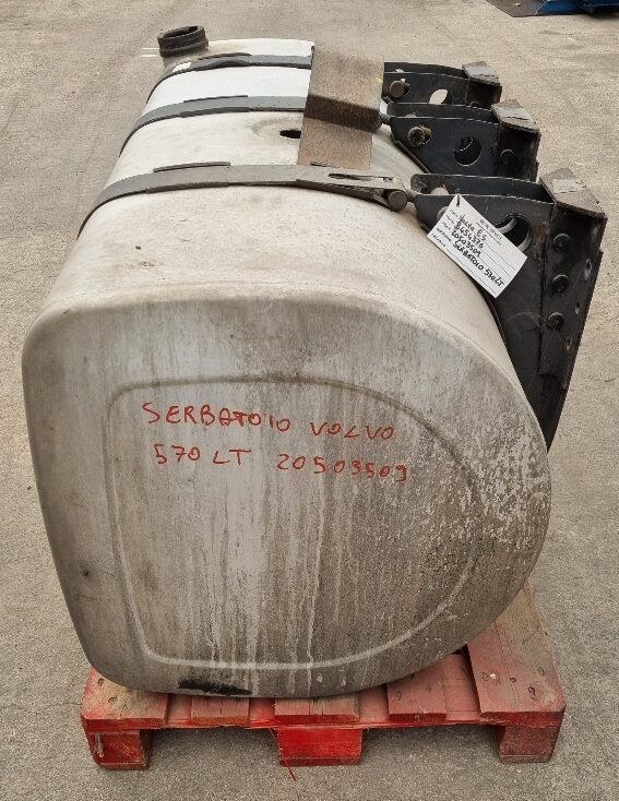 Serbatoio Volvo 570 lt - Tanque de combustível para Camião: foto 1 Serbatoio Volvo 570 lt - Tanque de combustível para Camião: foto 1