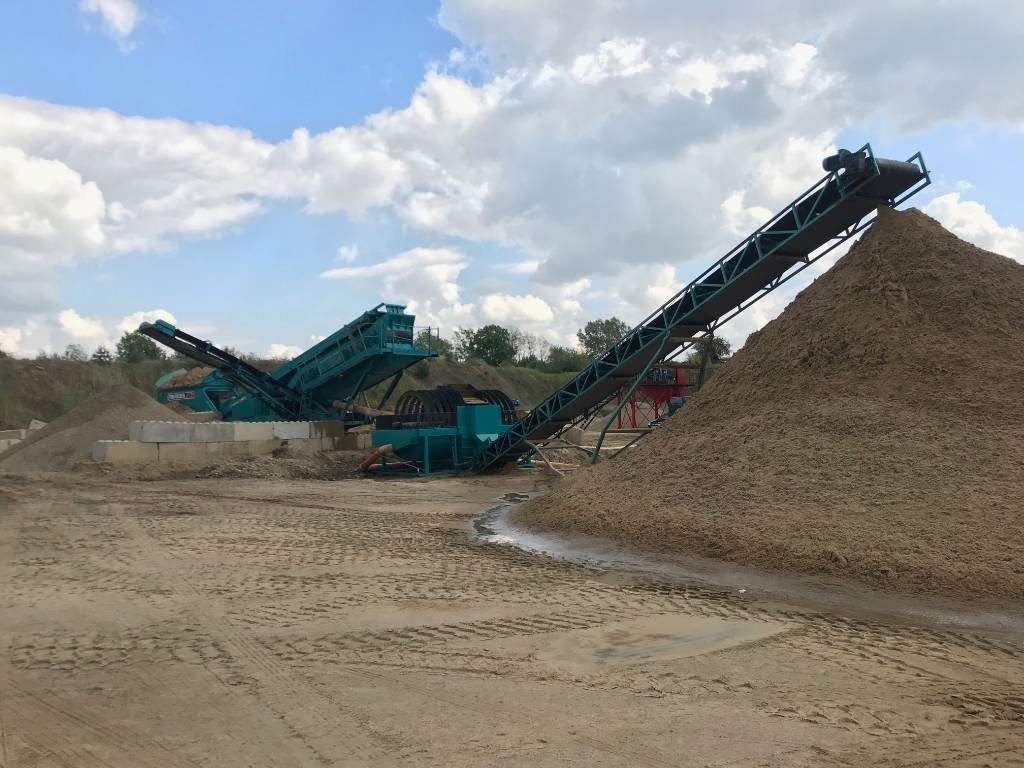 PowerScreen Chieftain 1800 - Peneira vibratória: foto 5 PowerScreen Chieftain 1800 - Peneira vibratória: foto 5