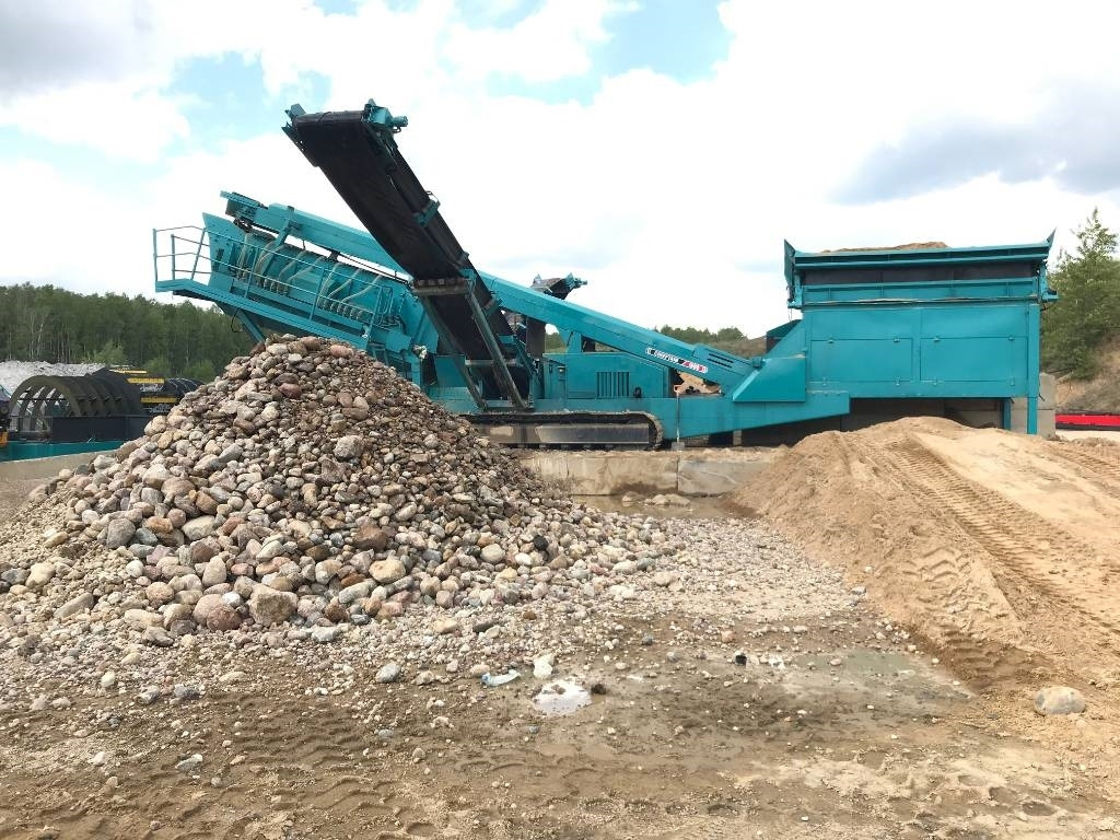 PowerScreen Chieftain 1800 - Peneira vibratória: foto 1 PowerScreen Chieftain 1800 - Peneira vibratória: foto 1