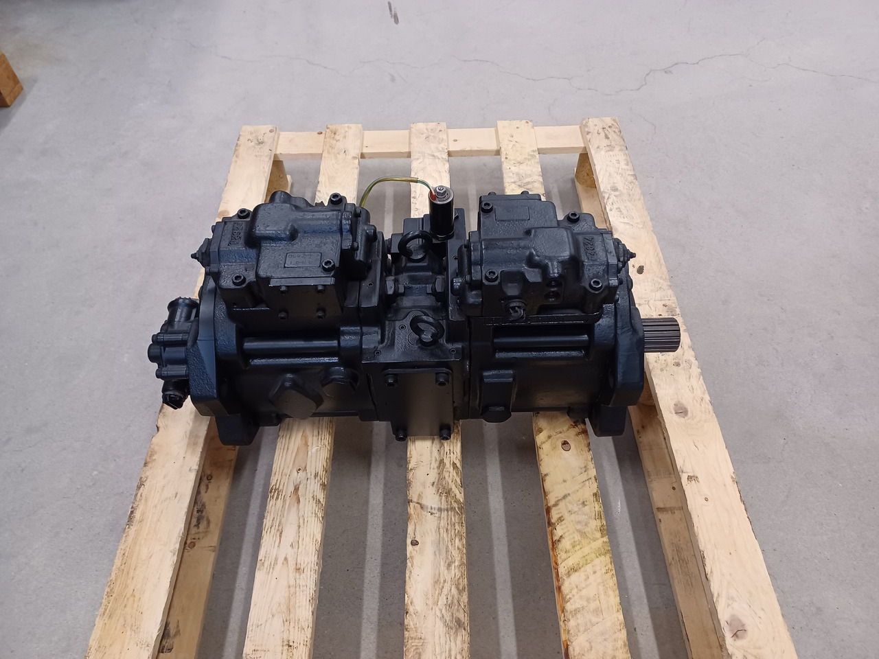Kawasaki K5V140DTP1D9R-9N01 - Bomba hidráulica para Escavadora de rastos: foto 3 Kawasaki K5V140DTP1D9R-9N01 - Bomba hidráulica para Escavadora de rastos: foto 3