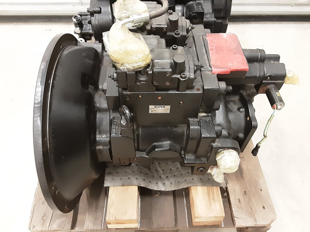 Kawasaki K5V200DPH1J1R-ZC09-V - Bomba hidráulica para Escavadora de rastos: foto 1 Kawasaki K5V200DPH1J1R-ZC09-V - Bomba hidráulica para Escavadora de rastos: foto 1