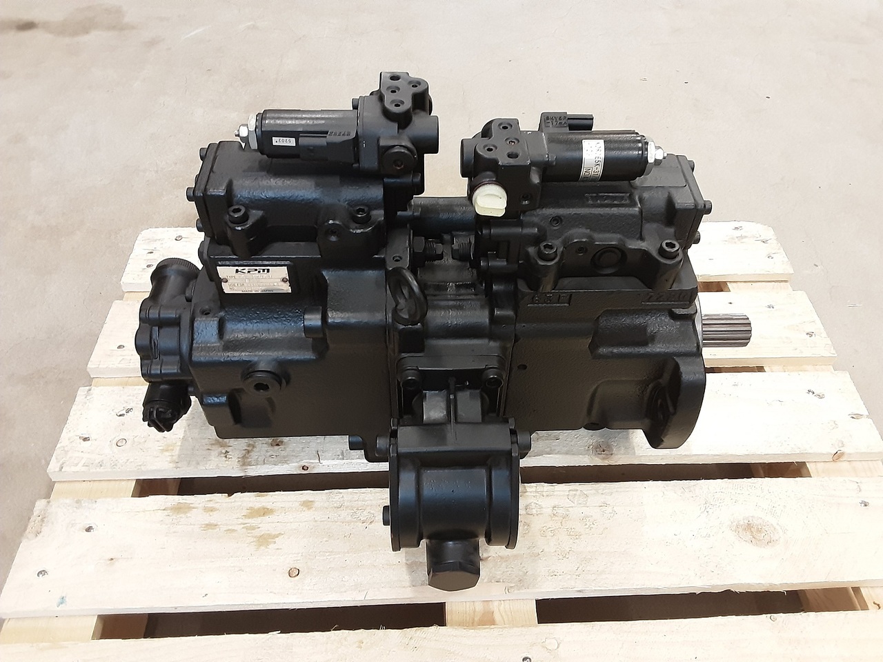 Kawasaki K7V63DTP174R-0E23-PVD - Bomba hidráulica para Escavadora de rastos: foto 3 Kawasaki K7V63DTP174R-0E23-PVD - Bomba hidráulica para Escavadora de rastos: foto 3