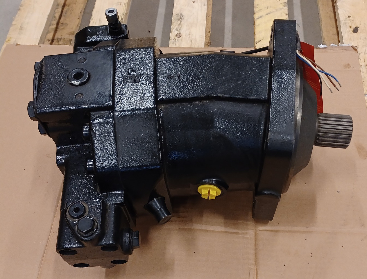REXROTH A6VM200DA1/63W-VAB017FB-K - Motor hidráulico para Escavadora de rastos: foto 1 REXROTH A6VM200DA1/63W-VAB017FB-K - Motor hidráulico para Escavadora de rastos: foto 1