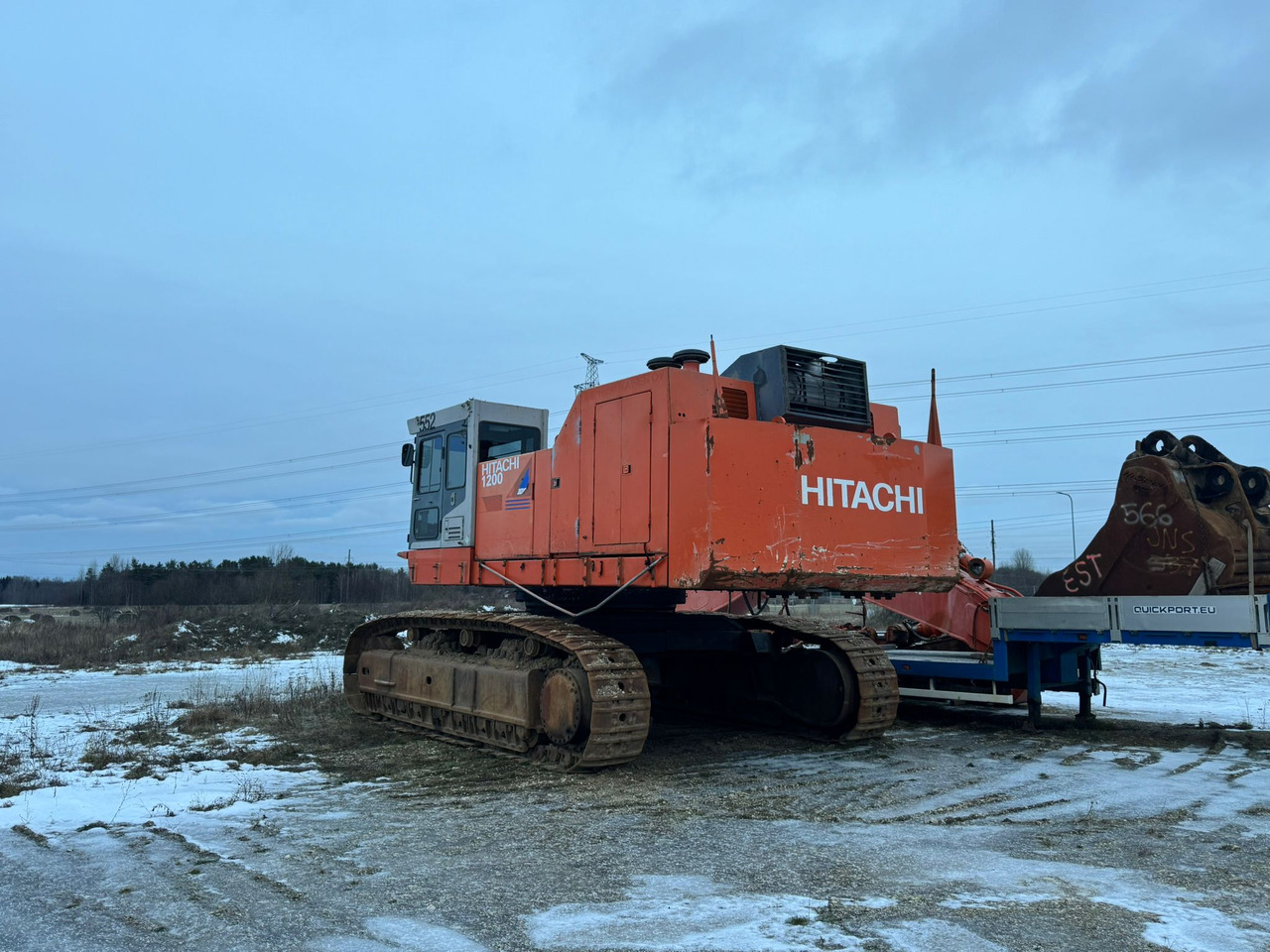 Hitachi EX1200-5D - Escavadora de rastos: foto 4 Hitachi EX1200-5D - Escavadora de rastos: foto 4