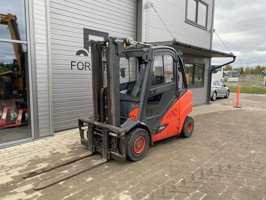 Linde H35D - Empilhador a diesel: foto 1 Linde H35D - Empilhador a diesel: foto 1