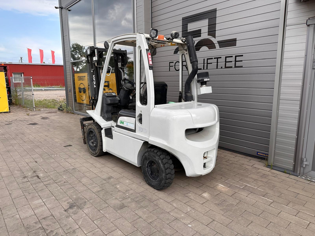 Unicarriers YG1D2A30Q - Empilhador a diesel: foto 3 Unicarriers YG1D2A30Q - Empilhador a diesel: foto 3