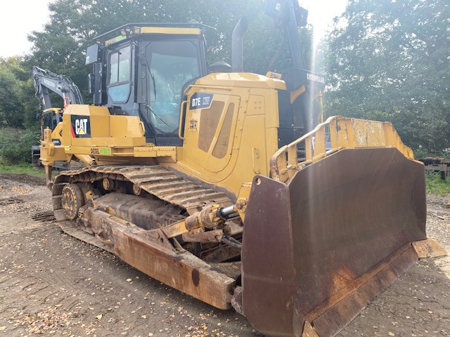 CATERPILLAR D7E - Buldôzer: foto 3 CATERPILLAR D7E - Buldôzer: foto 3