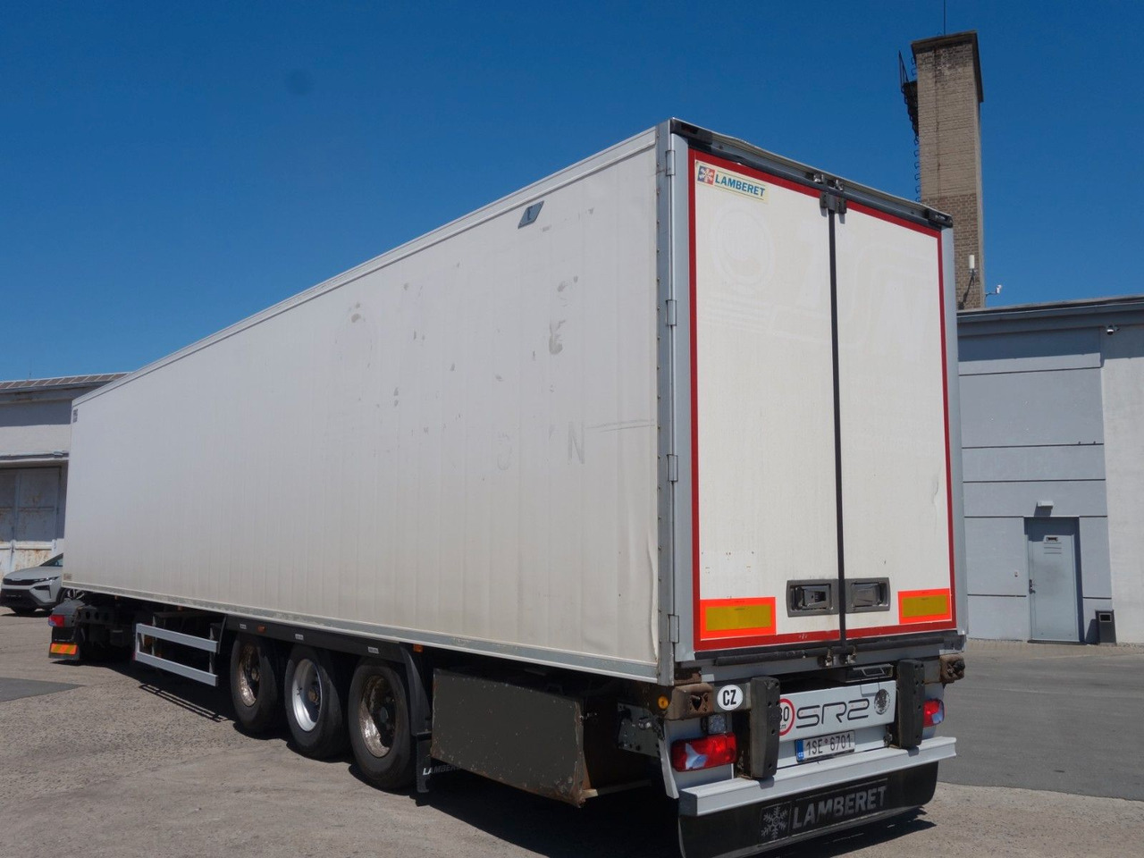 Lamberet LVF S3 mit Carrier 1300, 2.400 BtS. - Semi-reboque frigorífico: foto 5 Lamberet LVF S3 mit Carrier 1300, 2.400 BtS. - Semi-reboque frigorífico: foto 5