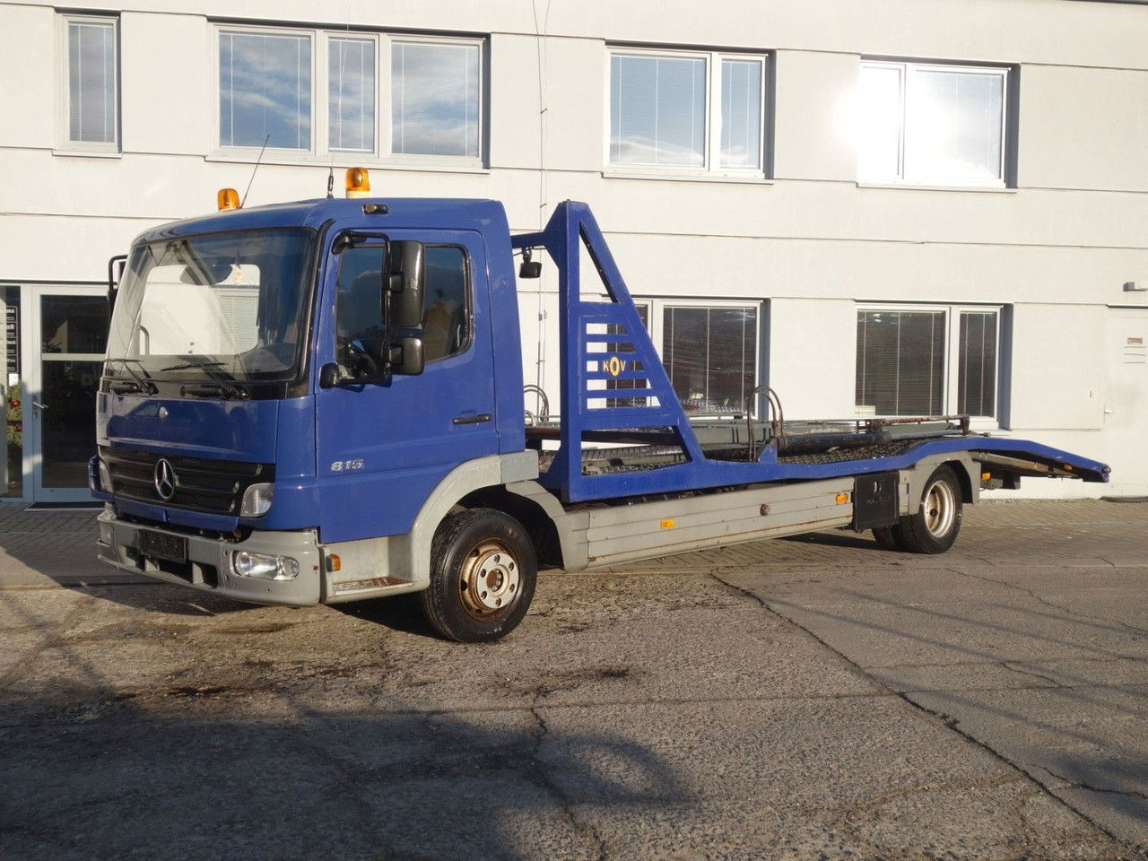 Mercedes-Benz Atego 815 für 2 PKW - Camião transporte de veículos: foto 2 Mercedes-Benz Atego 815 für 2 PKW - Camião transporte de veículos: foto 2