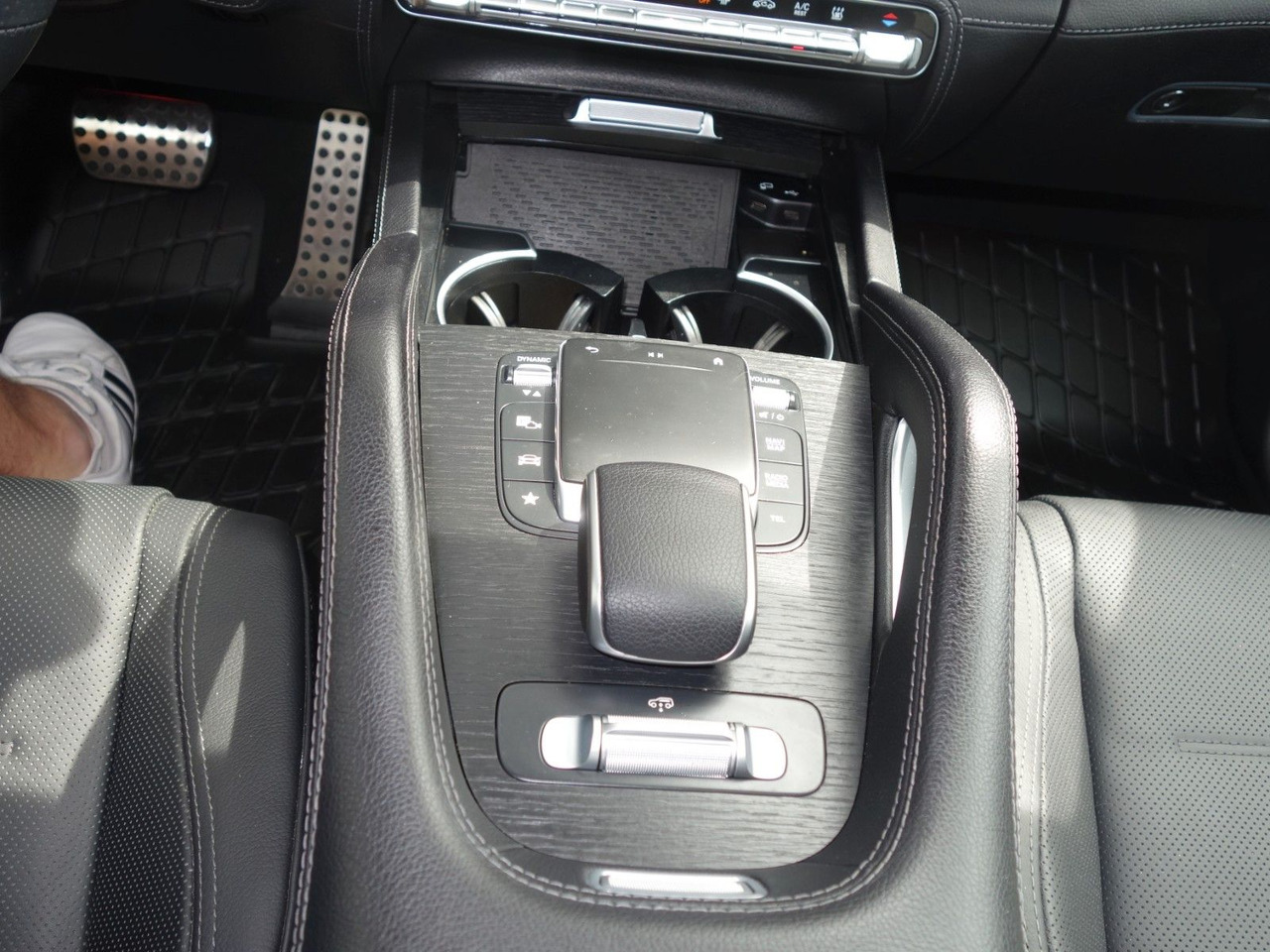 SUV Mercedes-Benz GLE 400 d 4Matic Coupe Pano: foto 17
