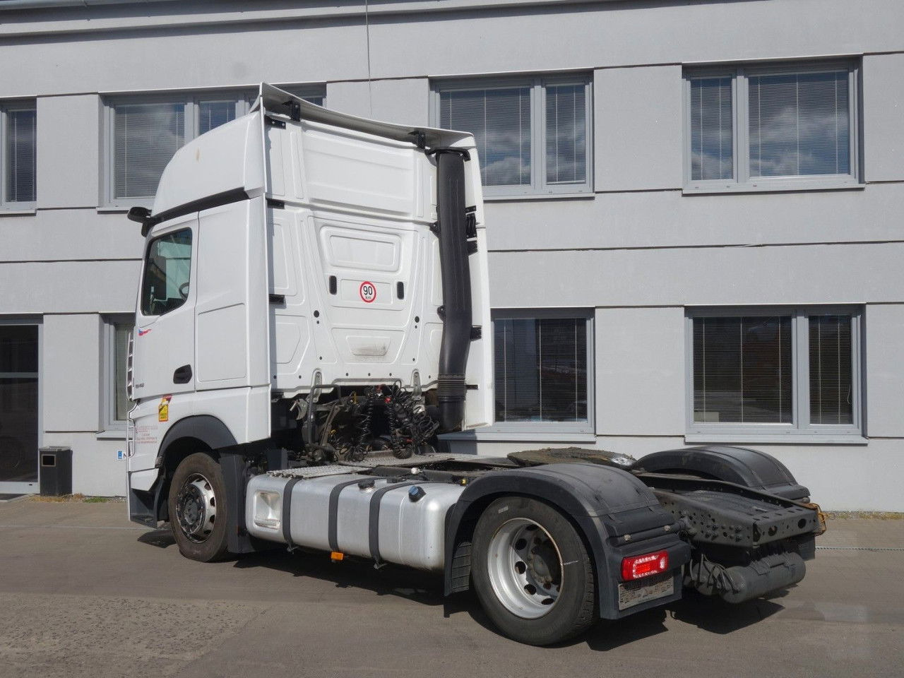 Mercedes-Benz 1848 MP5 Lsnrl, Giga Space, Camera - Tractor: foto 3 Mercedes-Benz 1848 MP5 Lsnrl, Giga Space, Camera - Tractor: foto 3