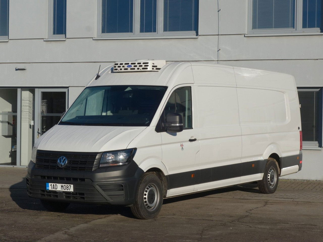 Volkswagen Crafter 2,0TDI Kühlkasten 35 Lang plus Hoch - Carrinha frigorífica: foto 1 Volkswagen Crafter 2,0TDI Kühlkasten 35 Lang plus Hoch - Carrinha frigorífica: foto 1