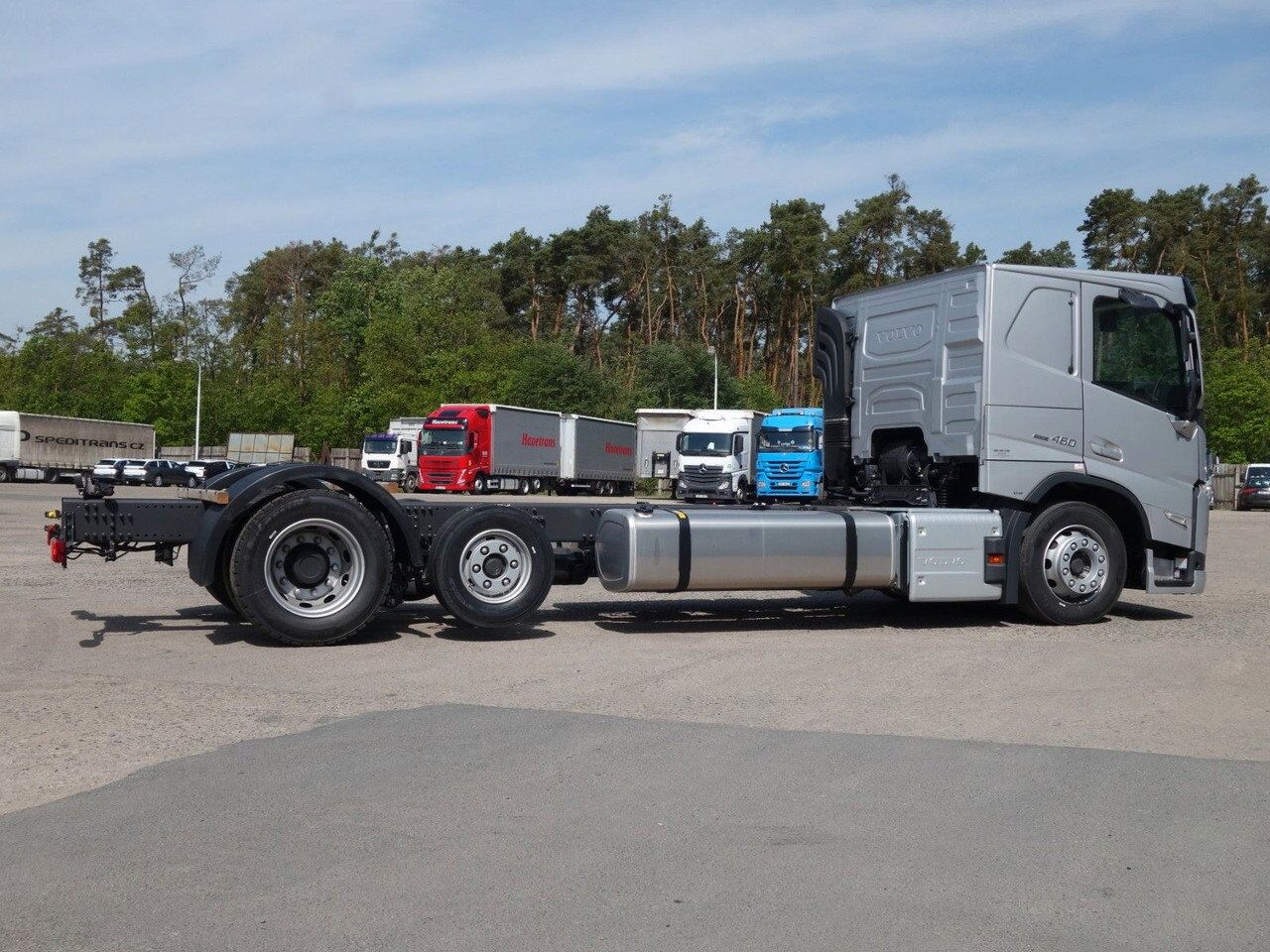 Volvo FM 460 FM13 6x2 Neue RTO , Kassbohrer, Rolfo, Rimo - Camião transporte de veículos: foto 5 Volvo FM 460 FM13 6x2 Neue RTO , Kassbohrer, Rolfo, Rimo - Camião transporte de veículos: foto 5