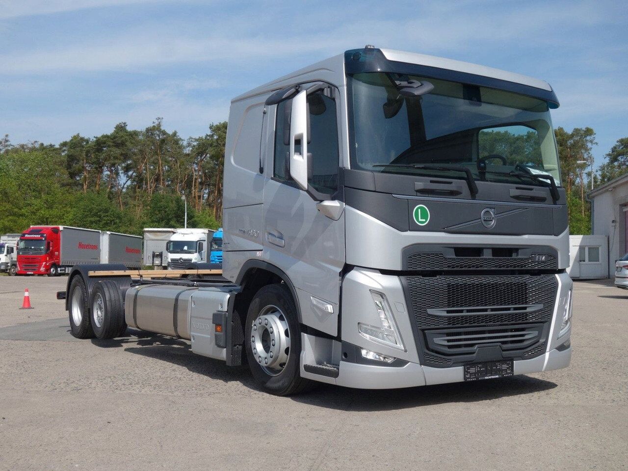 Volvo FM 460 FM13 6x2 Neue RTO , Kassbohrer, Rolfo, Rimo - Camião chassi: foto 3 Volvo FM 460 FM13 6x2 Neue RTO , Kassbohrer, Rolfo, Rimo - Camião chassi: foto 3