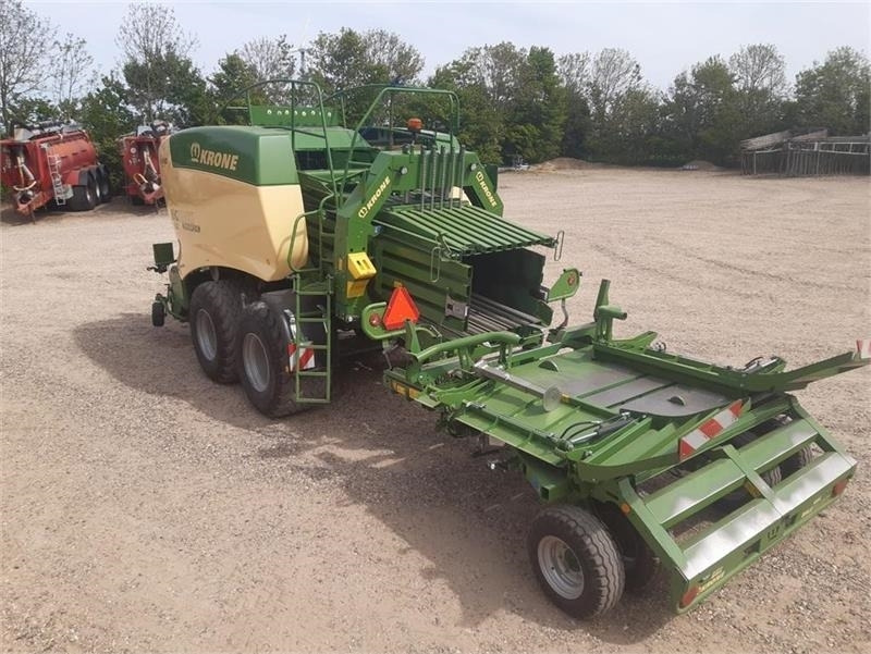 Krone Big Pack 1290 HDP II XC m. Balecollect 1230 - Enfardadeira de fardos quadrados: foto 4 Krone Big Pack 1290 HDP II XC m. Balecollect 1230 - Enfardadeira de fardos quadrados: foto 4