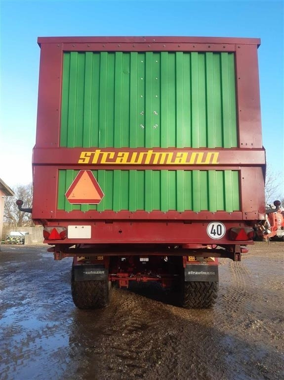 Reboque agrícola Strautmann Giga Vitesse CFS 4401: foto 9 Reboque agrícola Strautmann Giga Vitesse CFS 4401: foto 9