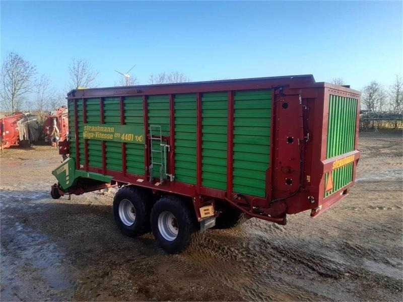 Reboque agrícola Strautmann Giga Vitesse CFS 4401: foto 7 Reboque agrícola Strautmann Giga Vitesse CFS 4401: foto 7