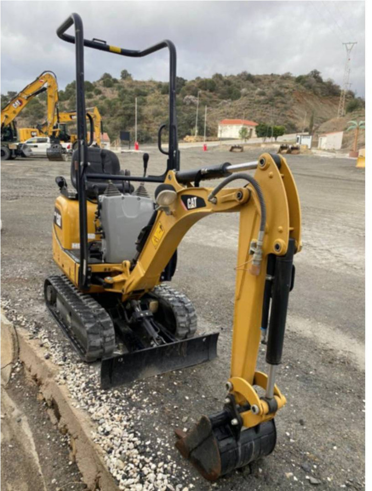 CAT 300.9D - Escavadora de rastos: foto 2 CAT 300.9D - Escavadora de rastos: foto 2