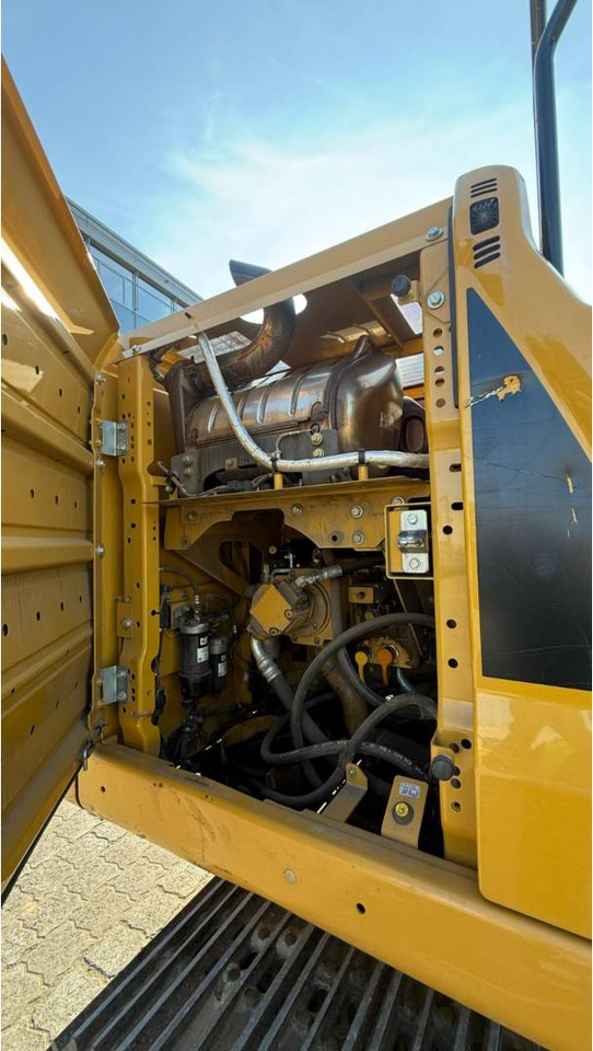 Escavadora de rastos CAT 323-07: foto 7