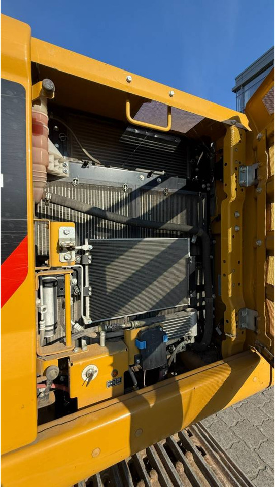 Escavadora de rastos CAT 323-07: foto 15