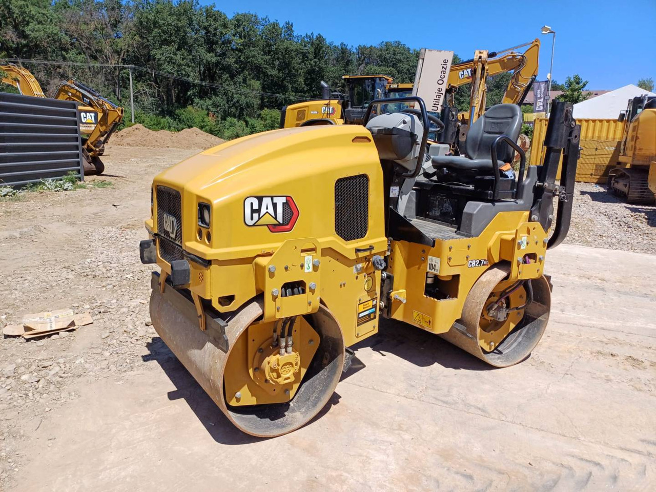 CAT CB2.7-03GC - Compactador pequeno de asfalto: foto 1 CAT CB2.7-03GC - Compactador pequeno de asfalto: foto 1