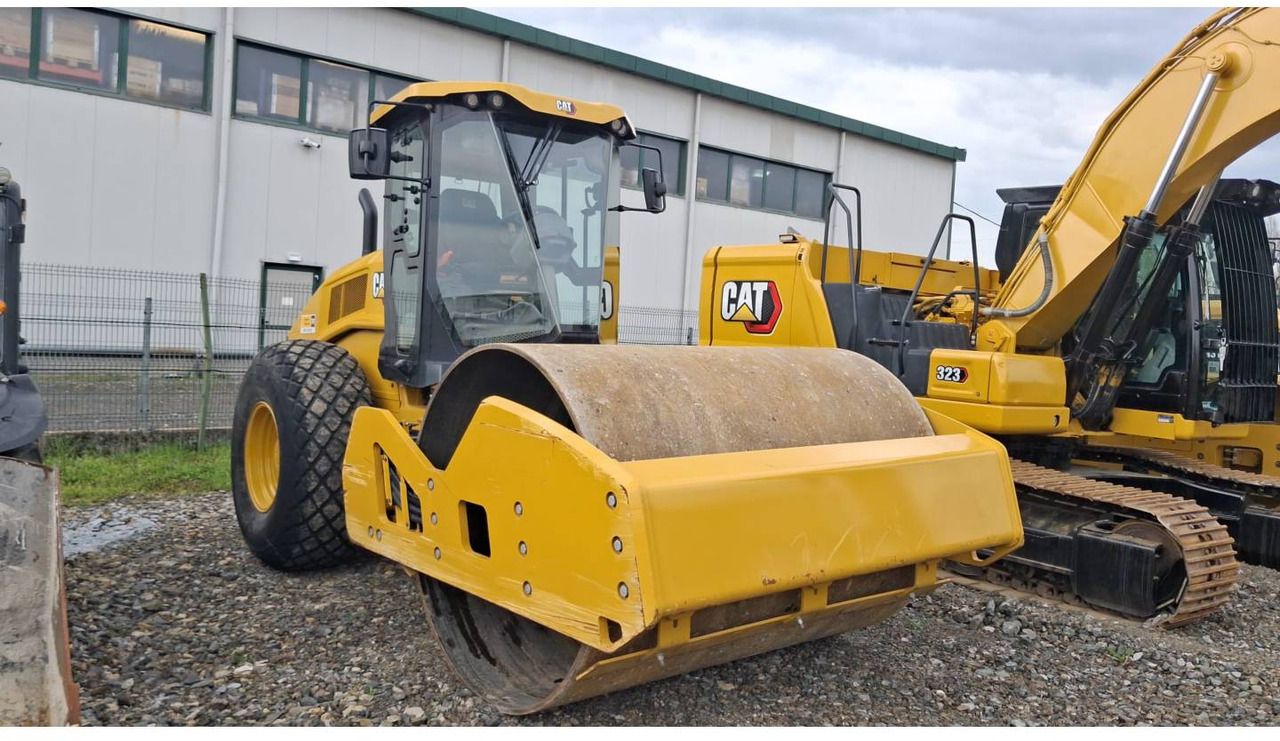 CAT CS13GC - Compactador: foto 1 CAT CS13GC - Compactador: foto 1