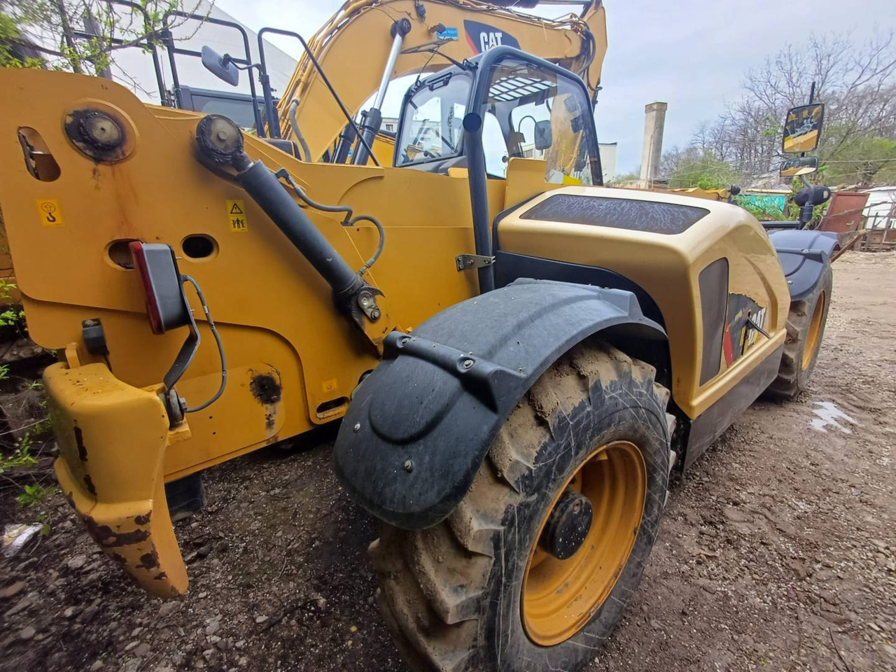 CAT TH414C - Empilhador telescópico: foto 3 CAT TH414C - Empilhador telescópico: foto 3