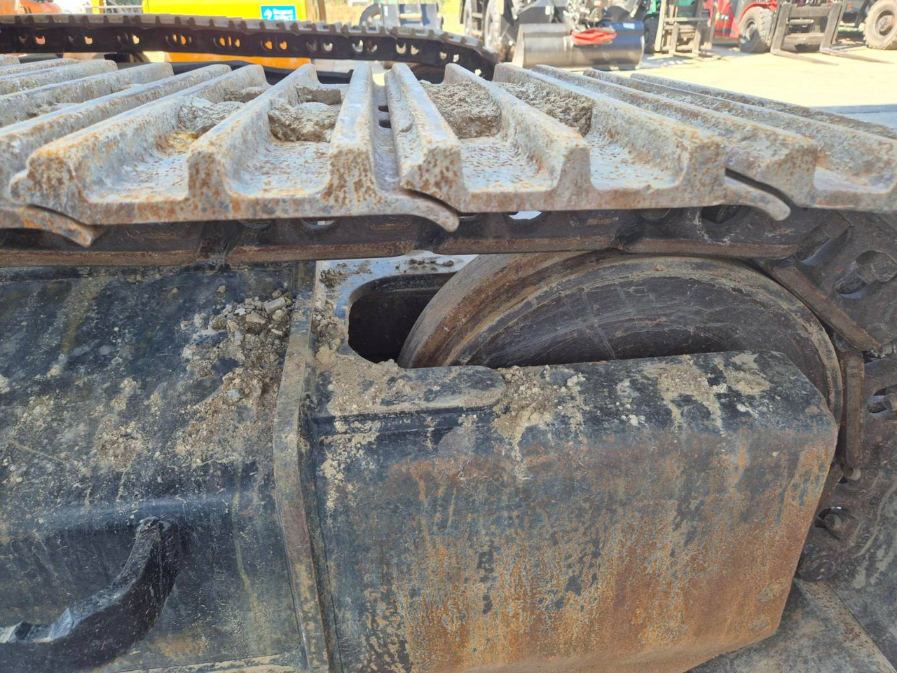 Escavadora de rastos CAT 323: foto 25