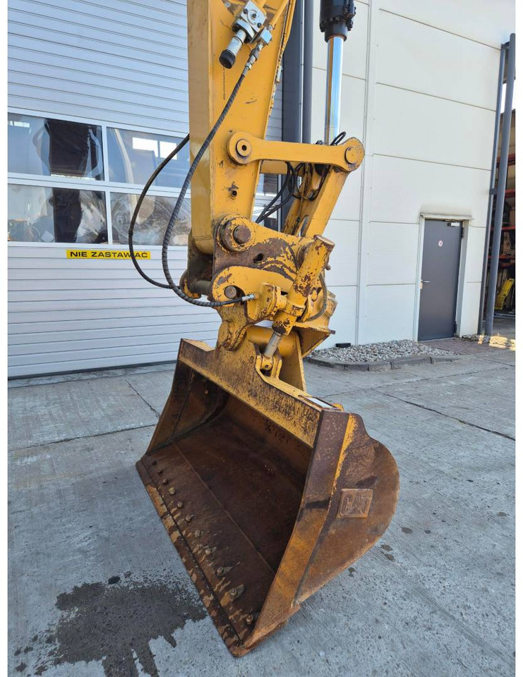 Escavadora de rastos CAT 323: foto 31