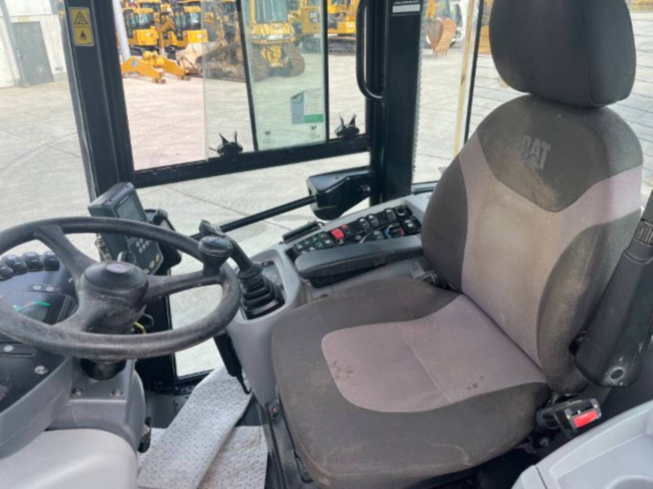 Pá carregadora de rodas CAT 914K: foto 8