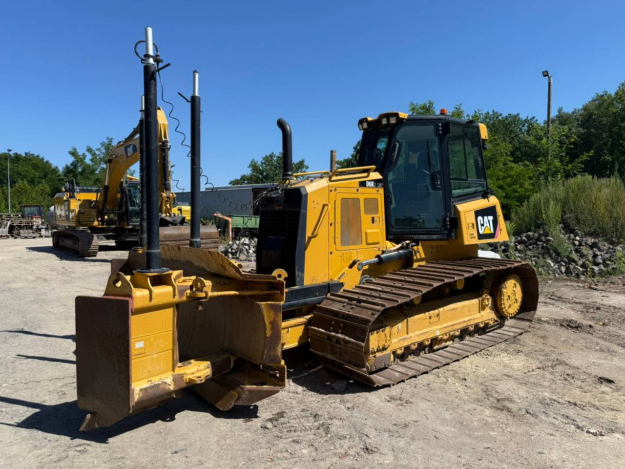 CAT D6K2LGP - Buldôzer: foto 1 CAT D6K2LGP - Buldôzer: foto 1