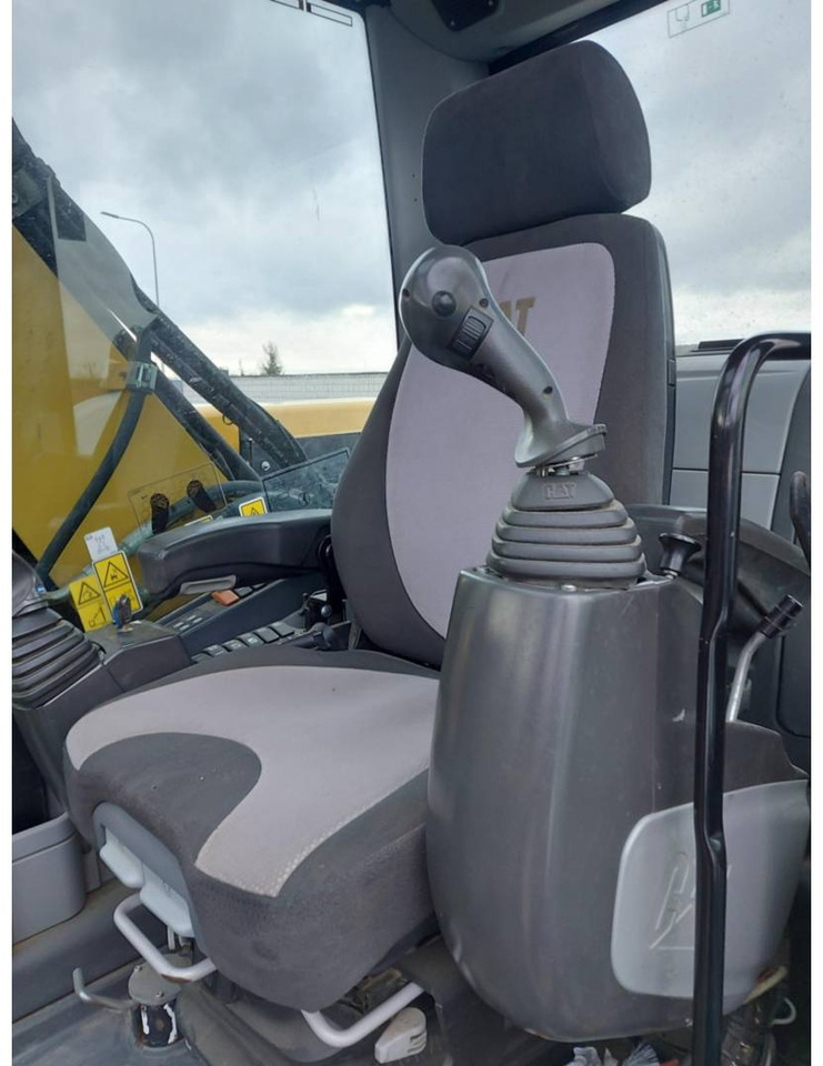 CAT M313D - Escavadeira de rodas: foto 5 CAT M313D - Escavadeira de rodas: foto 5