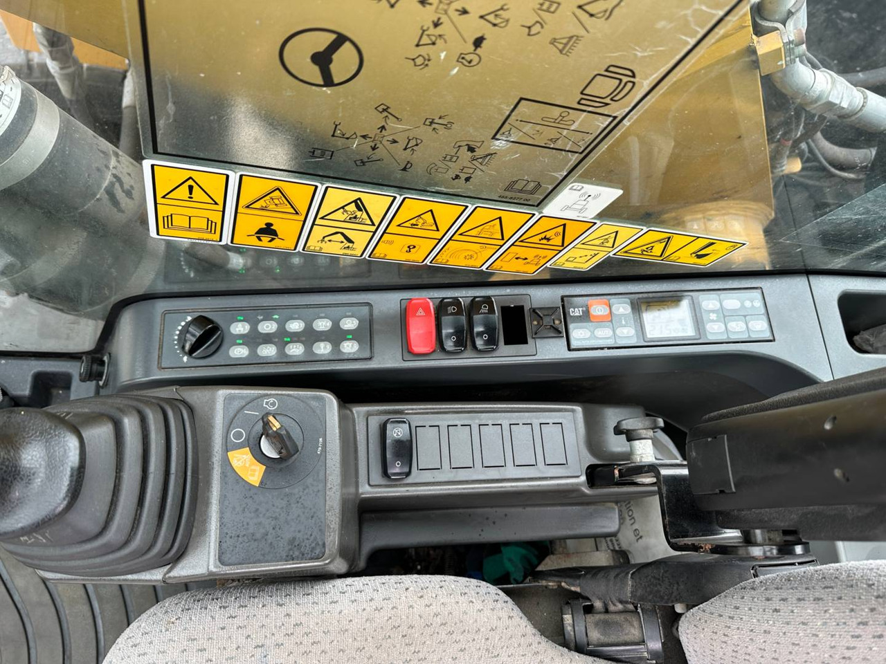 Escavadeira de rodas CAT MH3022: foto 17