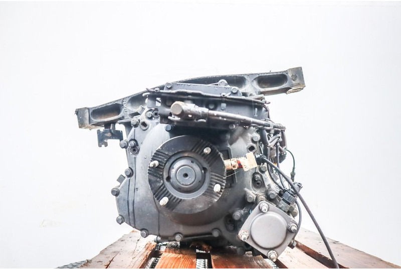 MAN 12+2GZ 2700DD 81.32004-6484 - Caixa de velocidade para Camião: foto 4 MAN 12+2GZ 2700DD 81.32004-6484 - Caixa de velocidade para Camião: foto 4