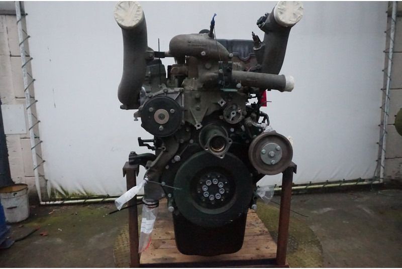 MAN D2066LF40 EURO5 440PS - Motor para Camião: foto 2 MAN D2066LF40 EURO5 440PS - Motor para Camião: foto 2