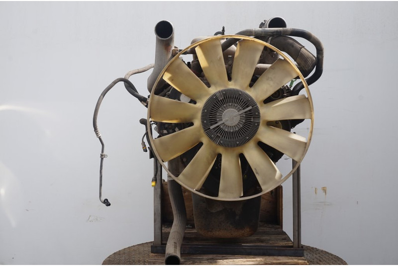 MAN D2066LF41 EURO5 400PS - Motor para Camião: foto 2 MAN D2066LF41 EURO5 400PS - Motor para Camião: foto 2