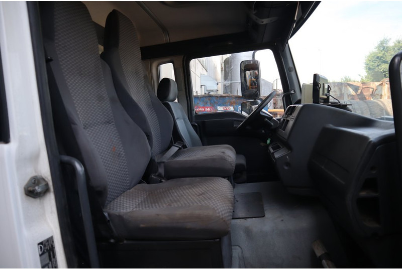 Cabine e interior para Camião MAN F99L17 TGA: foto 6