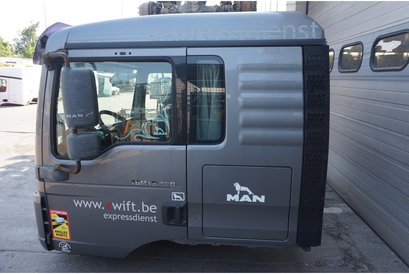 MAN F99L34 TGM - Cabine e interior para Camião: foto 5 MAN F99L34 TGM - Cabine e interior para Camião: foto 5