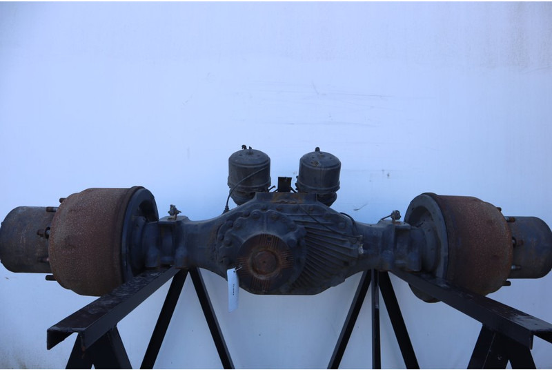 MAN HP-1352-04 28/21 X 3.00 - Eixo traseiro para Camião: foto 1 MAN HP-1352-04 28/21 X 3.00 - Eixo traseiro para Camião: foto 1