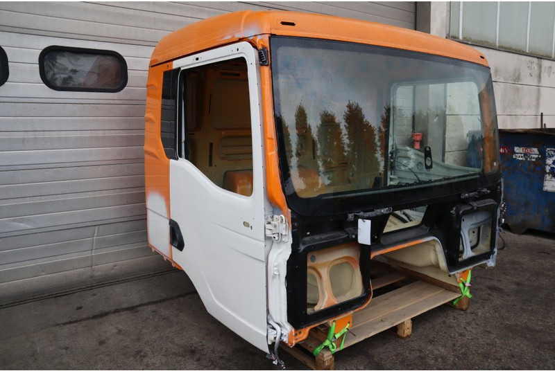 MAN MAN TGS EURO6 NN CABINE - Cabine e interior para Camião: foto 3 MAN MAN TGS EURO6 NN CABINE - Cabine e interior para Camião: foto 3