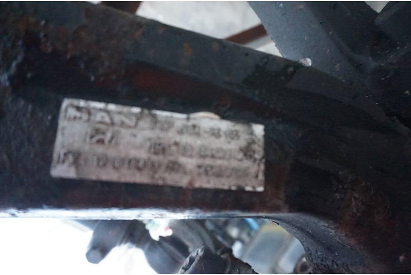 MAN VOK-06-05 81.44001-7352 - Eixo dianteiro para Camião: foto 3 MAN VOK-06-05 81.44001-7352 - Eixo dianteiro para Camião: foto 3