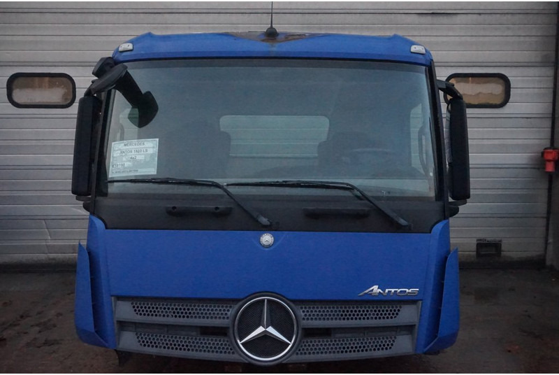 Mercedes-Benz ANTOS S CLASSICSPACE 2.3 320MM 960 820 15 887984 - Cabine e interior para Camião: foto 1 Mercedes-Benz ANTOS S CLASSICSPACE 2.3 320MM 960 820 15 887984 - Cabine e interior para Camião: foto 1