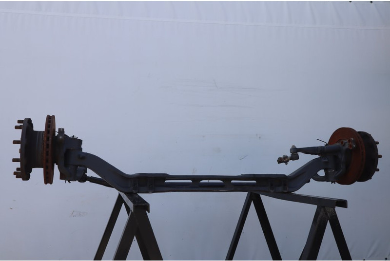 Mercedes-Benz F-8A/C22.5 - Eixo dianteiro para Camião: foto 1 Mercedes-Benz F-8A/C22.5 - Eixo dianteiro para Camião: foto 1