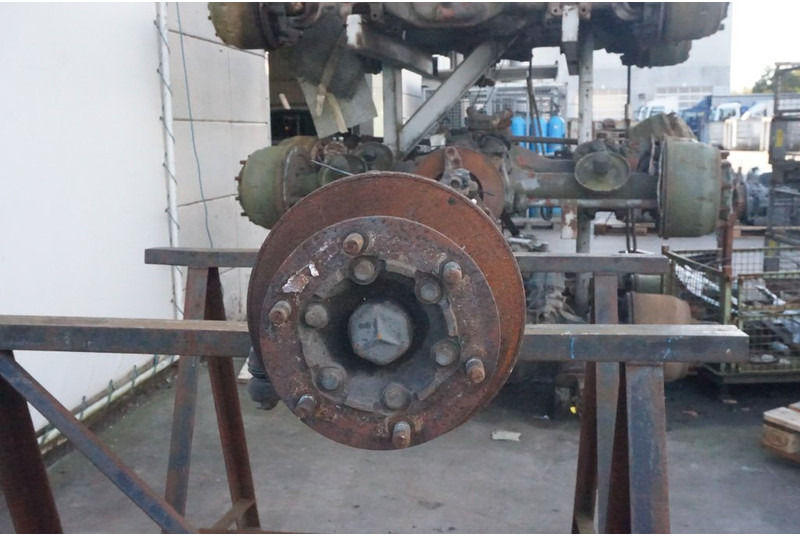 Mercedes-Benz VL1/12 C-2.5 - Eixo dianteiro para Camião: foto 2 Mercedes-Benz VL1/12 C-2.5 - Eixo dianteiro para Camião: foto 2