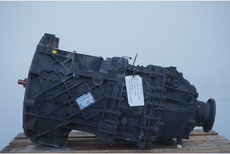 ZF 12AS2130TD TGS 81 32004-6085 - Caixa de velocidade para Camião: foto 1 ZF 12AS2130TD TGS 81 32004-6085 - Caixa de velocidade para Camião: foto 1