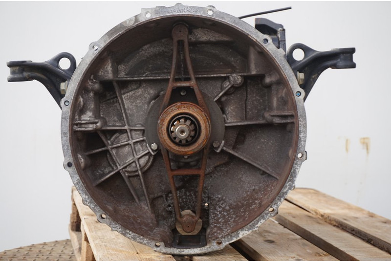 ZF 6S800OD TGL 81.32004-6180 - Caixa de velocidade para Camião: foto 2 ZF 6S800OD TGL 81.32004-6180 - Caixa de velocidade para Camião: foto 2