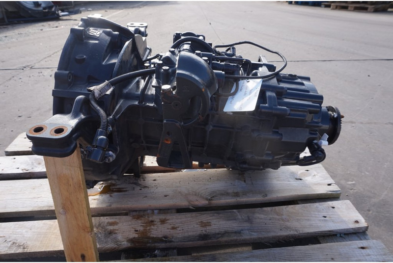 ZF 6S800OD TGL 81.32004-6180 - Caixa de velocidade para Camião: foto 1 ZF 6S800OD TGL 81.32004-6180 - Caixa de velocidade para Camião: foto 1