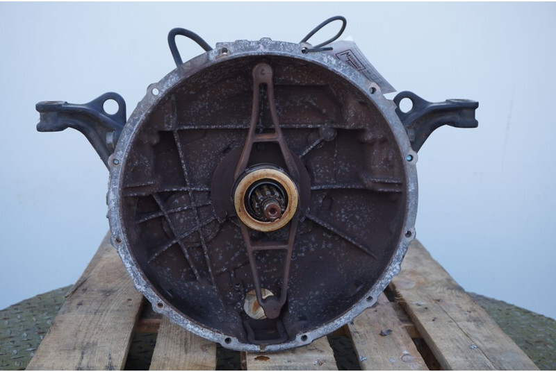 ZF 6S800OD TGL - 81.32004-6180 - Caixa de velocidade para Camião: foto 2 ZF 6S800OD TGL - 81.32004-6180 - Caixa de velocidade para Camião: foto 2