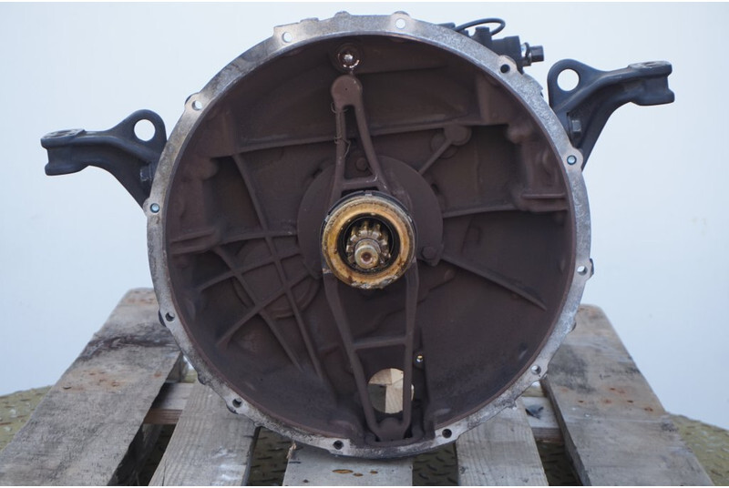 ZF 6S800OD TGL 81.32004-6180 - Caixa de velocidade para Camião: foto 2 ZF 6S800OD TGL 81.32004-6180 - Caixa de velocidade para Camião: foto 2