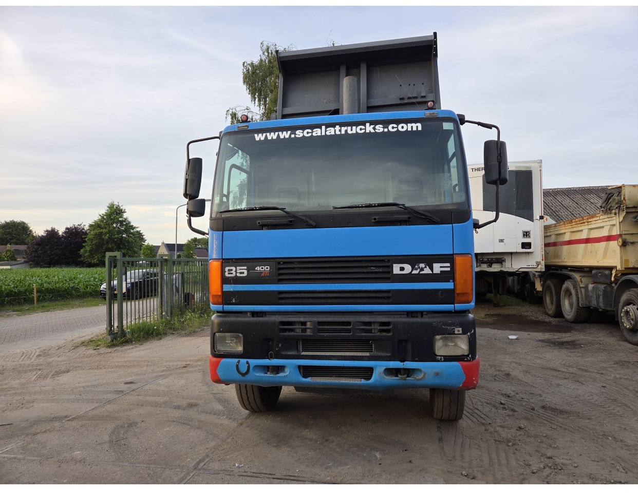 DAF 85 400 ATI 6x4 Tipper - Camião basculante: foto 5 DAF 85 400 ATI 6x4 Tipper - Camião basculante: foto 5